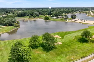 945 E Kenilworth Ave, Palatine, IL 60074 - Photo 11