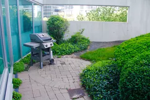 1720 Maple Ave, Evanston, IL 60201 - Photo 7