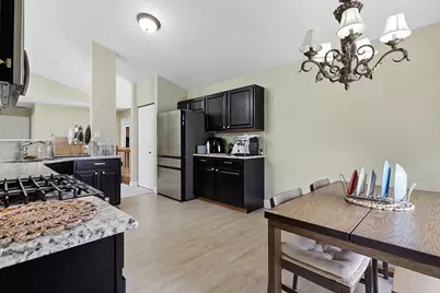 2481 Stoughton Circle, Aurora, IL 60502 - Photo 9