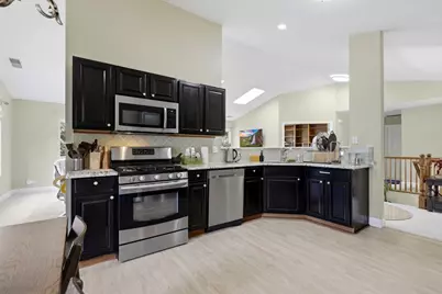 2481 Stoughton Circle, Aurora, IL 60502 - Photo 7