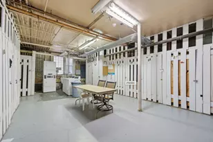 6751 N Artesian Ave, Chicago, IL 60645 - Photo 13