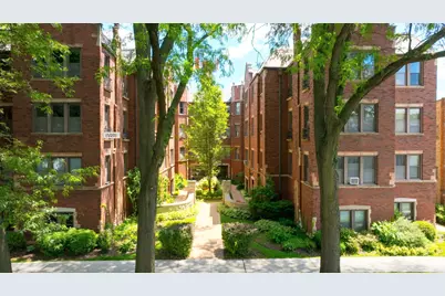 6751 N Artesian Avenue #1C, Chicago, IL 60645 - Photo 1