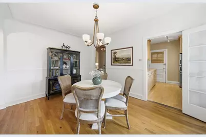 6751 N Artesian Avenue #1C, Chicago, IL 60645 - Photo 7