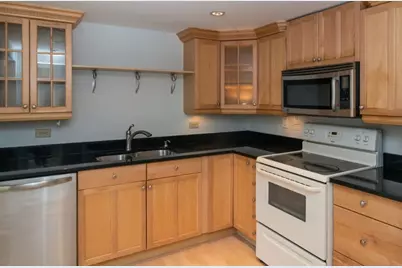 7320 Dixon Street #303, Forest Park, IL 60130 - Photo 3