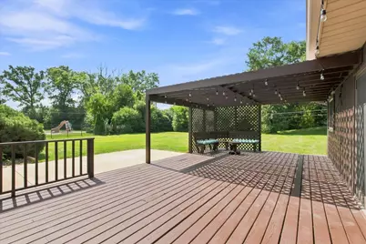6 Meadowood Drive, Oak Brook, IL 60523 - Photo 13