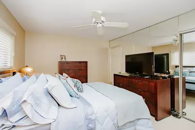1133 Kenton Road, Deerfield, IL 60015 - Photo 17