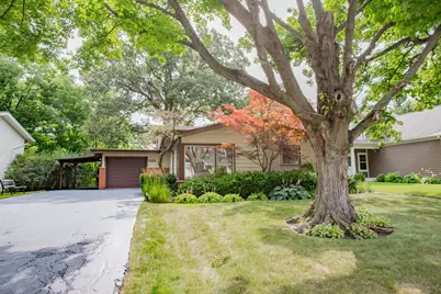 1133 Kenton Road, Deerfield, IL 60015 - Photo 3