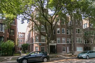7646 N Greenview Ave, Chicago, IL 60626 - Photo 1