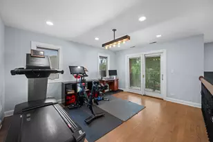 6834 N Kedvale Ave, Lincolnwood, IL 60712 - Photo 27