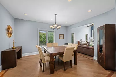 6834 N Kedvale Avenue, Lincolnwood, IL 60712 - Photo 9