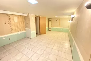 14210 S Wabash Ave, Riverdale, IL 60827 - Photo 17