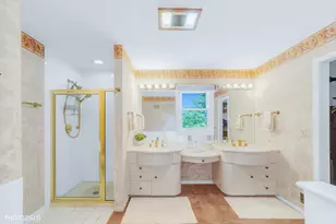 320 Ambria Dr, Mundelein, IL 60060 - Photo 21