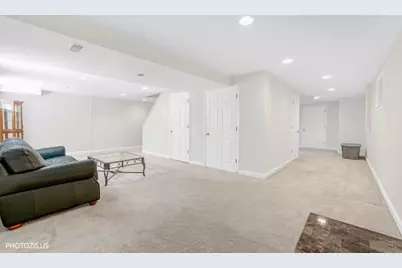 320 Ambria Drive, Mundelein, IL 60060 - Photo 27