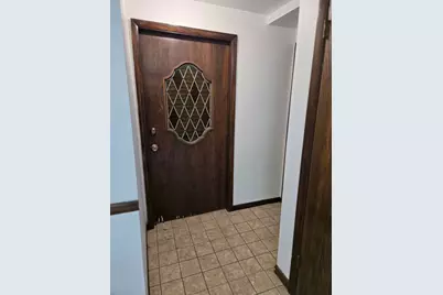 8758 W Berwyn Avenue #1-NW, Chicago, IL 60656 - Photo 3