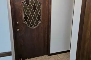 8758 W Berwyn Ave, Chicago, IL 60656 - Photo 3