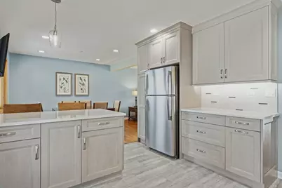 1826 W Catalpa Lane, Mount Prospect, IL 60056 - Photo 11
