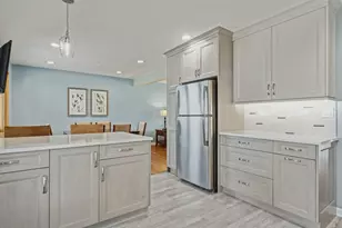 1826 W Catalpa Ln, Mount Prospect, IL 60056 - Photo 11