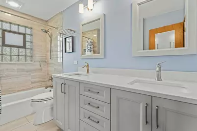 1826 W Catalpa Lane, Mount Prospect, IL 60056 - Photo 15