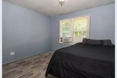 2123 Wallace Avenue, North Chicago, IL 60064 - Photo 9
