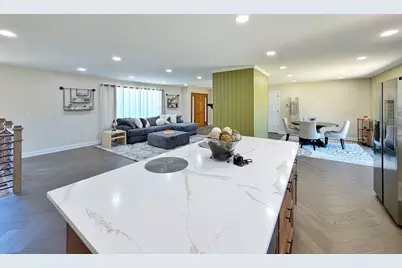 704 N Rose Farm Road, Woodstock, IL 60098 - Photo 7