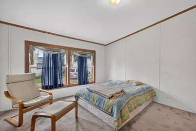 814 S Eleventh Street, Dekalb, IL 60115 - Photo 29