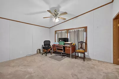 814 S Eleventh Street, Dekalb, IL 60115 - Photo 27