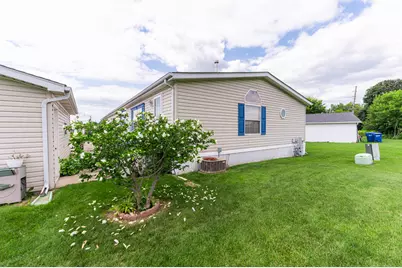 814 S Eleventh Street, Dekalb, IL 60115 - Photo 37
