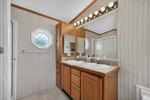 814 S 11th St, Dekalb, IL 60115 - Photo 23