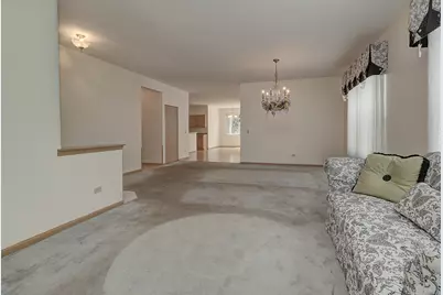 728 Holland Lane, Romeoville, IL 60446 - Photo 7