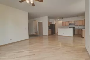 728 Holland Ln, Romeoville, IL 60446 - Photo 17