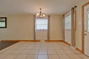 648 N Greenview Ave, Mundelein, IL 60060 - Photo 17