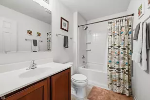 218 Woodford Rd, Oswego, IL 60543 - Photo 17