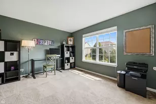 218 Woodford Rd, Oswego, IL 60543 - Photo 15