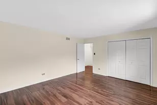 621 Escanaba Ave, Calumet City, IL 60409 - Photo 17