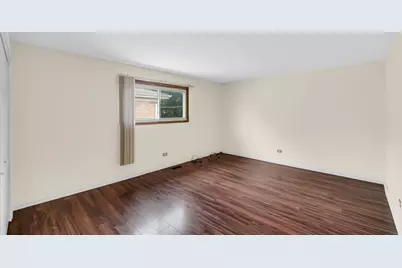 621 Escanaba Avenue, Calumet City, IL 60409 - Photo 15