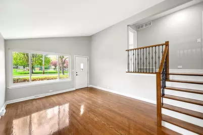 507 N Kenilworth Avenue, Glen Ellyn, IL 60137 - Photo 5