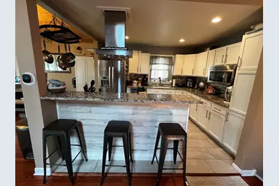 13141 S Muskegon Avenue, Chicago, IL 60633 - Photo 3