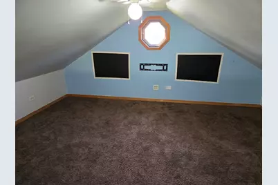 3902 W Claire Boulevard, Midlothian, IL 60445 - Photo 15