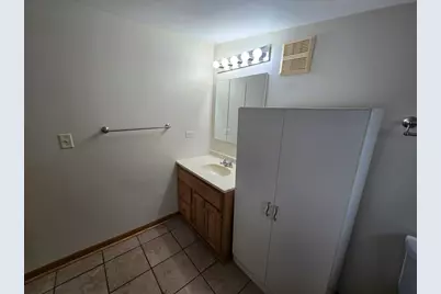 3902 W Claire Boulevard, Midlothian, IL 60445 - Photo 11