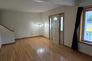 3902 W Claire Blvd, Midlothian, IL 60445 - Photo 3