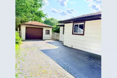 2109 Park Street, Rolling Meadows, IL 60008 - Photo 3