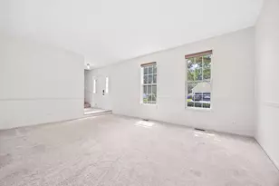 1255 Chicory Ln, Naperville, IL 60564 - Photo 5