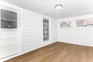 1029 Front St, Aurora, IL 60505 - Photo 13