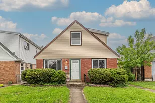 6031 S Merrimac Ave, Chicago, IL 60638 - Photo 1