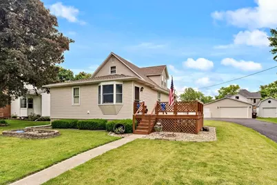 203 E Lake Street, Ashkum, IL 60911 - Photo 1