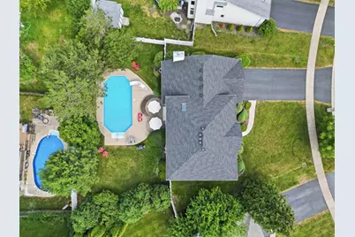 567 Warbler Drive, Bolingbrook, IL 60440 - Photo 5