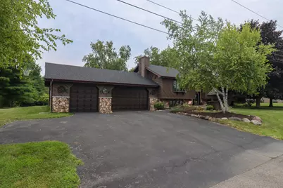 13164 W Hart Street, Wadsworth, IL 60083 - Photo 1