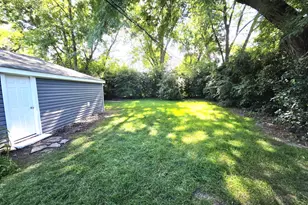 277 Minocqua St, Park Forest, IL 60466 - Photo 23