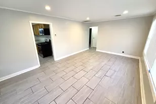 277 Minocqua St, Park Forest, IL 60466 - Photo 5