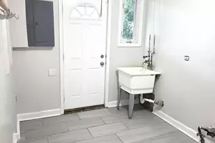 277 Minocqua St, Park Forest, IL 60466 - Photo 9